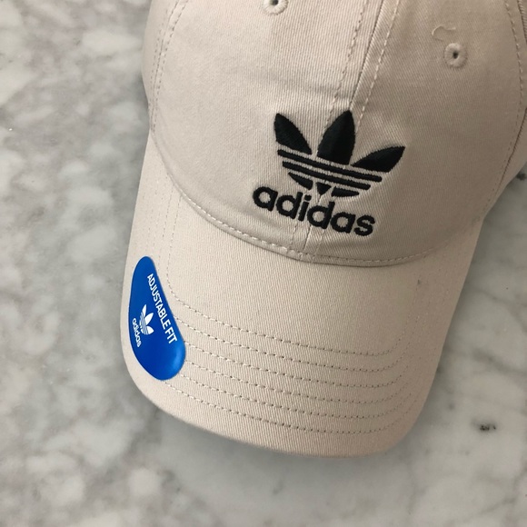 Adidas Tan Urban Outfitters Hat *NEW* - Picture 2 of 4
